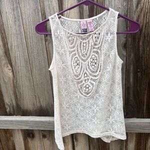 Vintage Love on a Hanger lace camisole blouse size small
